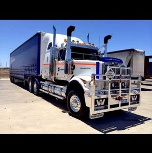 Meet your Posher, Corey